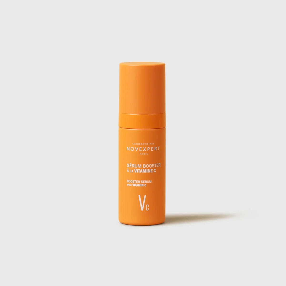 BACKGROUND_THEBOOSTERSERUMWITHVITAMINC_x1200 NOVEXPERT SERUM BOOSTER A LA VITAMINE C30% 30 ML – Image 1